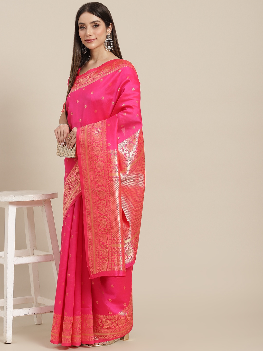 

Varanga Pink & Gold Floral Zari Silk Blend Banarasi Saree