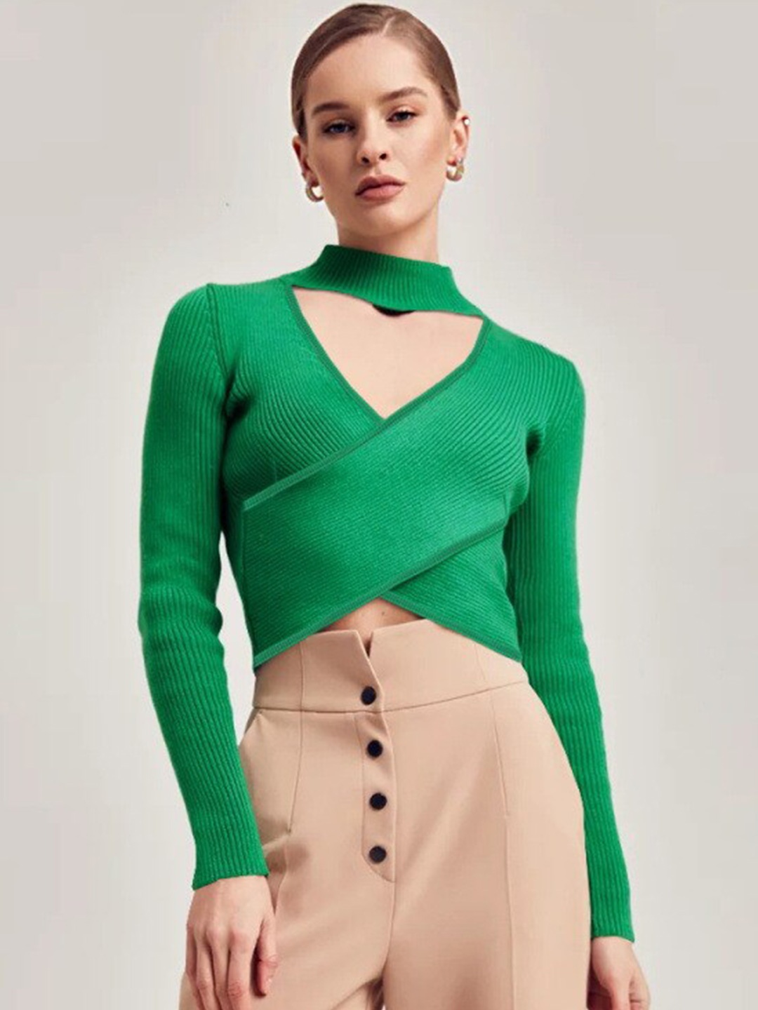 

BoStreet Women Green Solid Fitted Crop Top