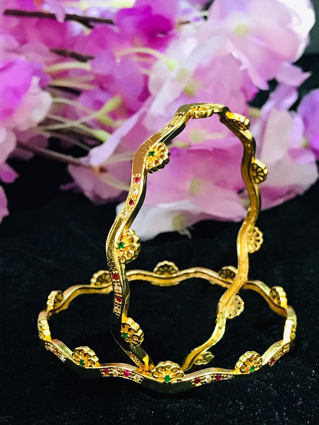

MORKANTH JEWELLERY Set Of 2 Gold-Plated Stone-Studded Bangles