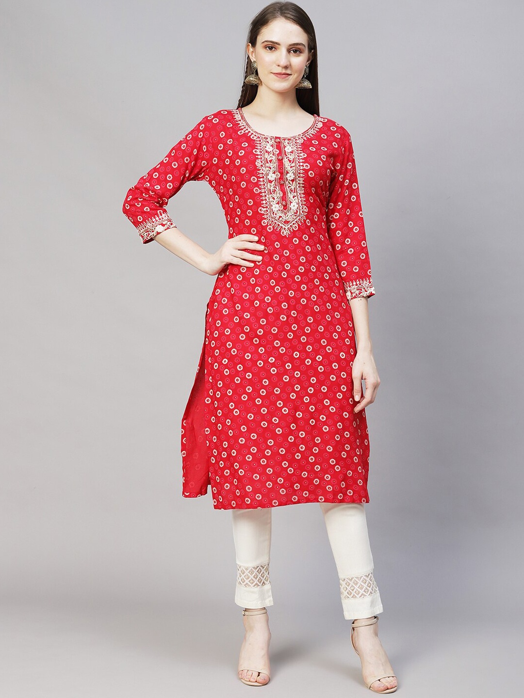 

FASHOR Women Floral Printed Thread Work Kurta, Red