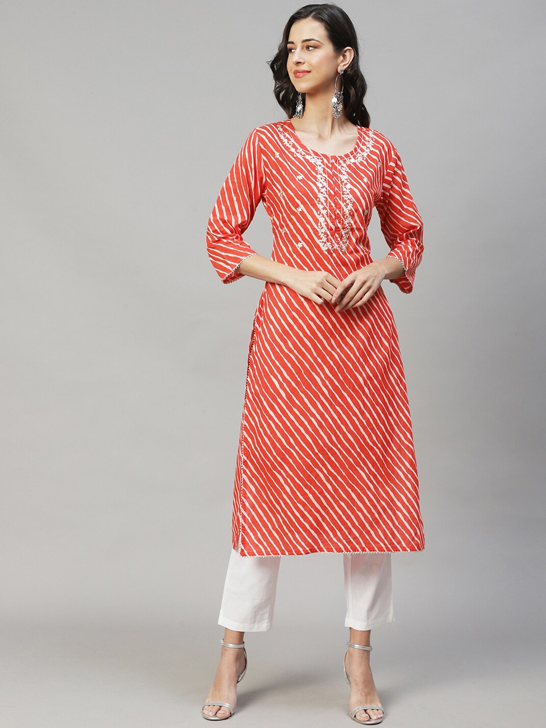 

FASHOR Women Leheriya Printed Pure Cotton Kurta with Trousers, Orange