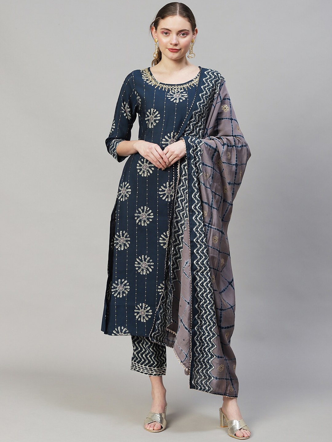 

FASHOR Women Ethnic Motifs Printed Kurta with Trousers & Dupatta, Teal