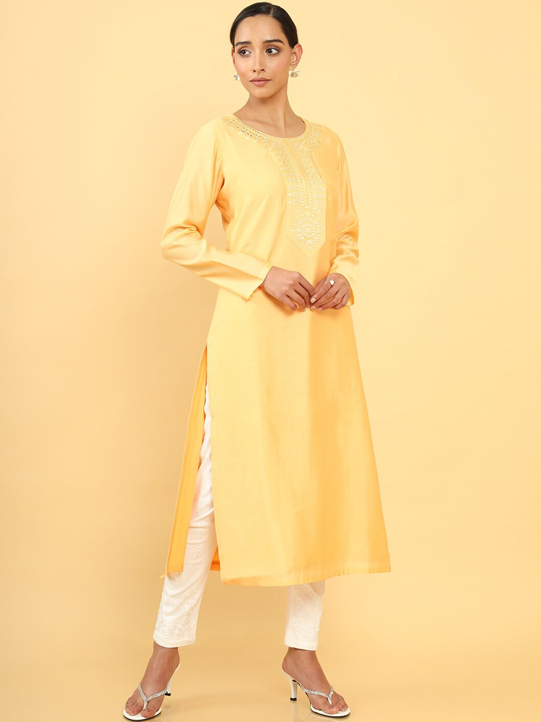 

Soch Women Geometric Embroidered Mirror Work Kurta, Mustard