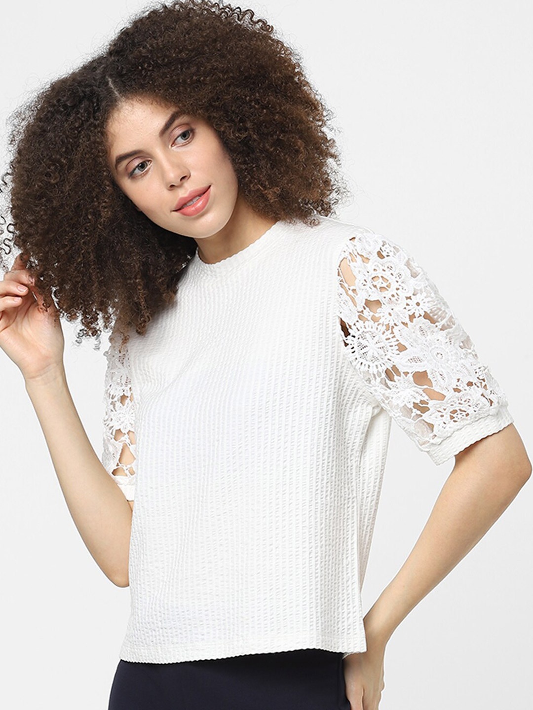 

ONLY Women White Solid Round Neck Top