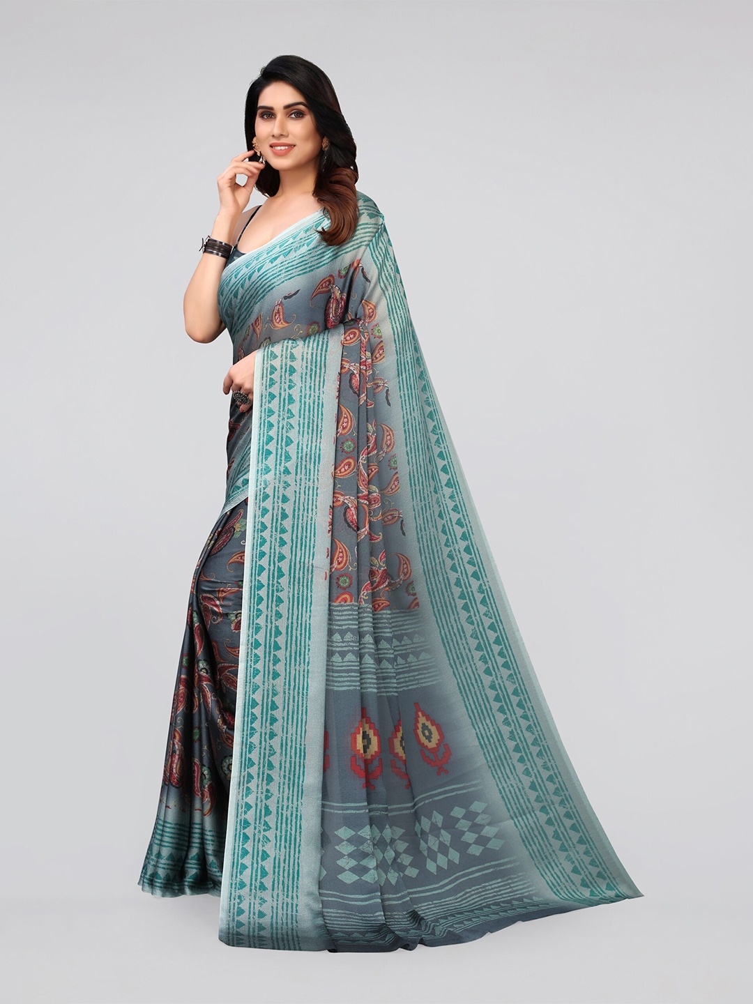

KALINI Grey & Maroon Paisley Printed Saree