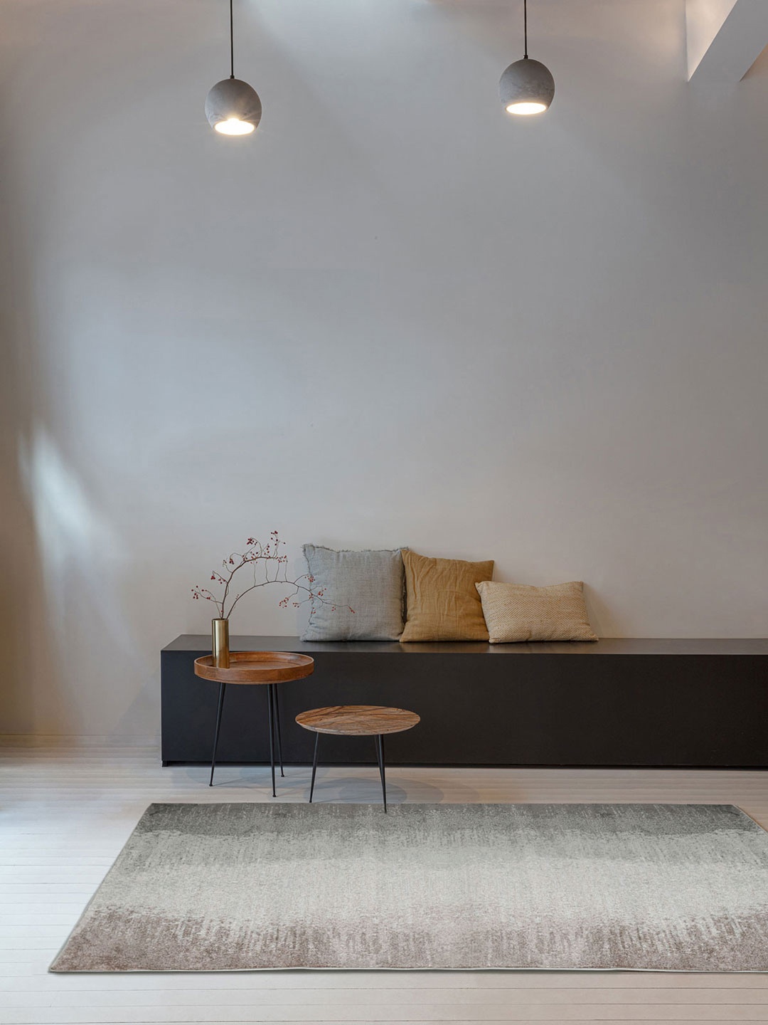 

DDecor Grey Washed-Out Small Mirage Rug