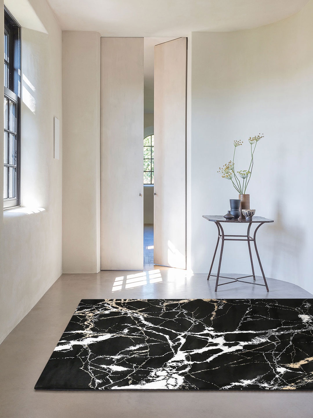 

DDecor Palma Printed Textured Carpets, Black