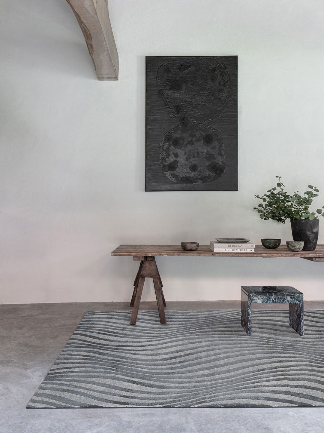 

DDecor Grey Striped Medium Orion Rug