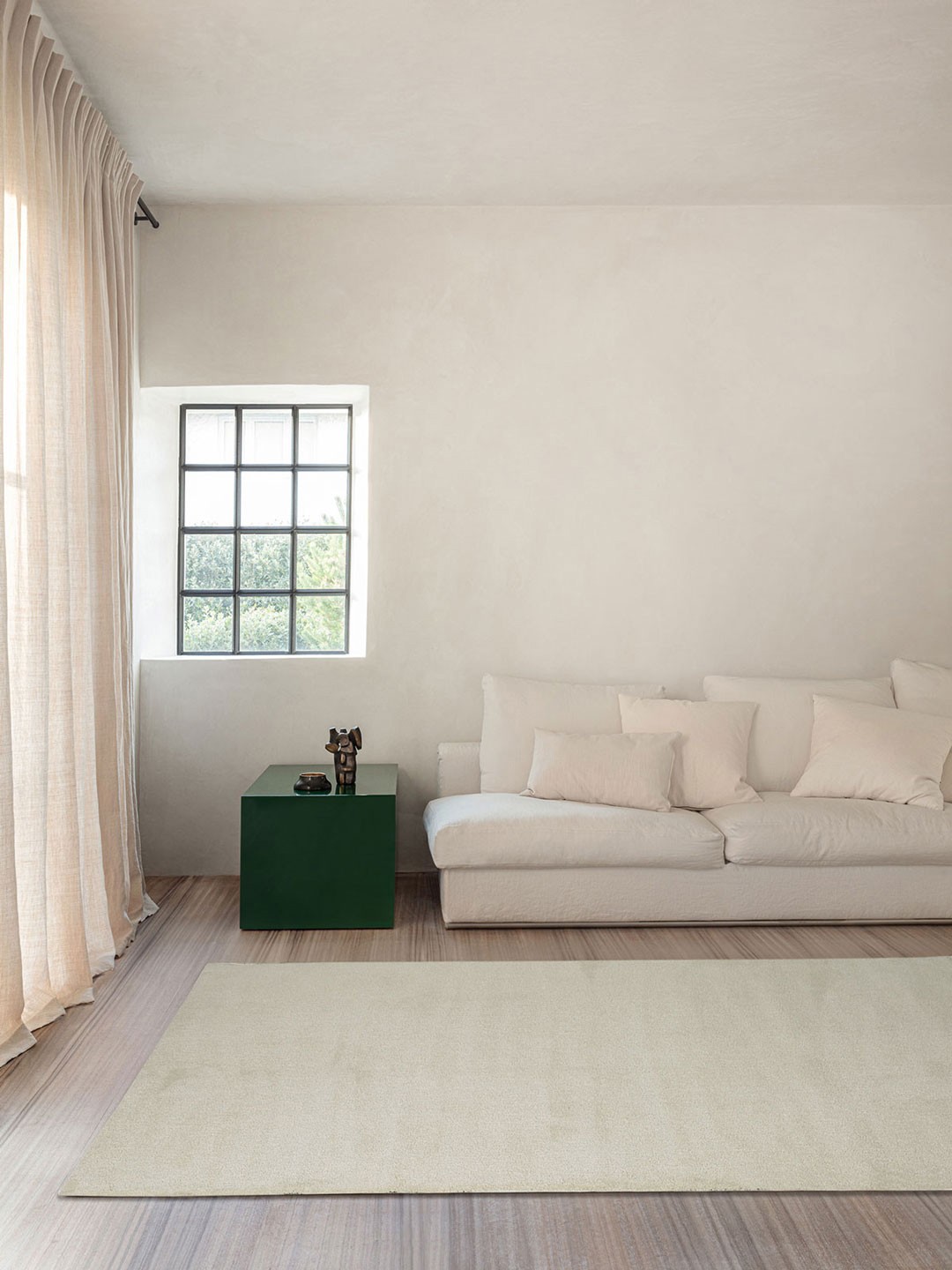 

DDecor Opal Solid Carpet, White