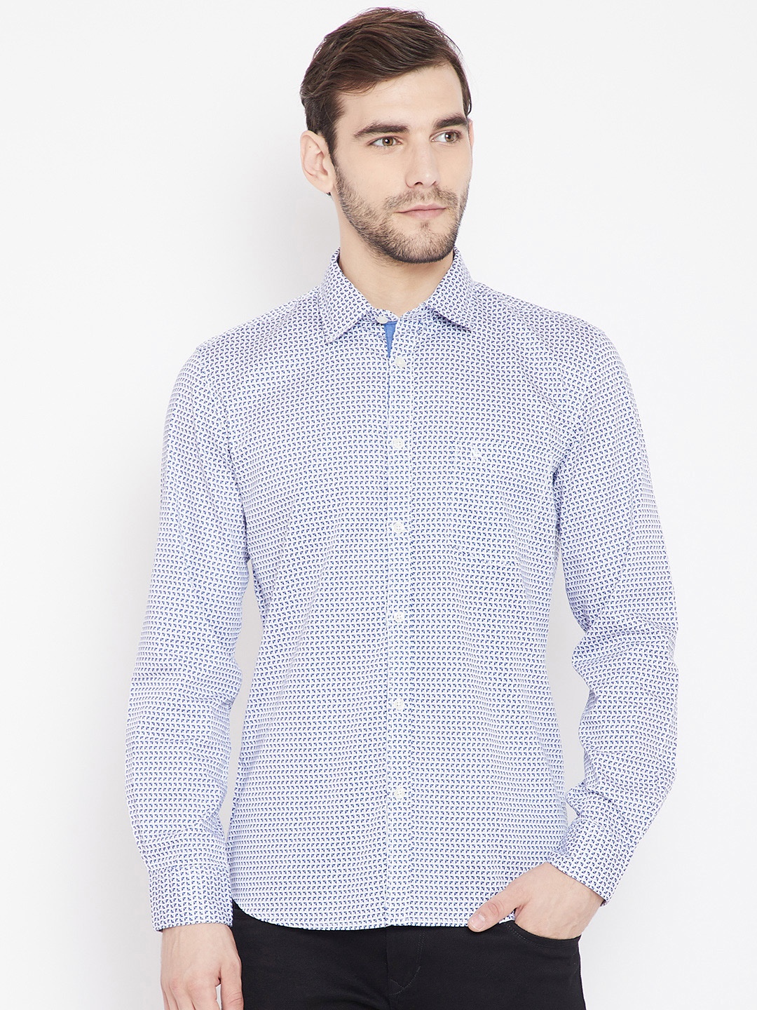 

Parx Men Blue & White Slim Fit Printed Casual Shirt