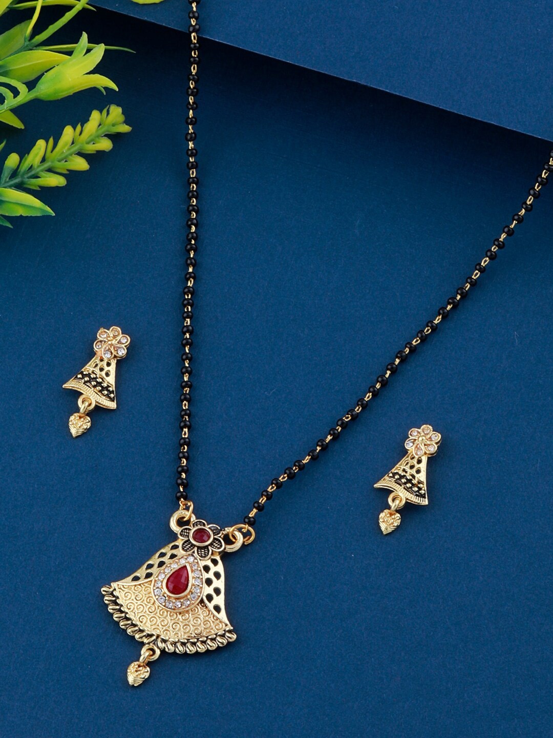 

Silver Shine Gold-Plated Diamond-Studded Mangalsutra Set With Earrings