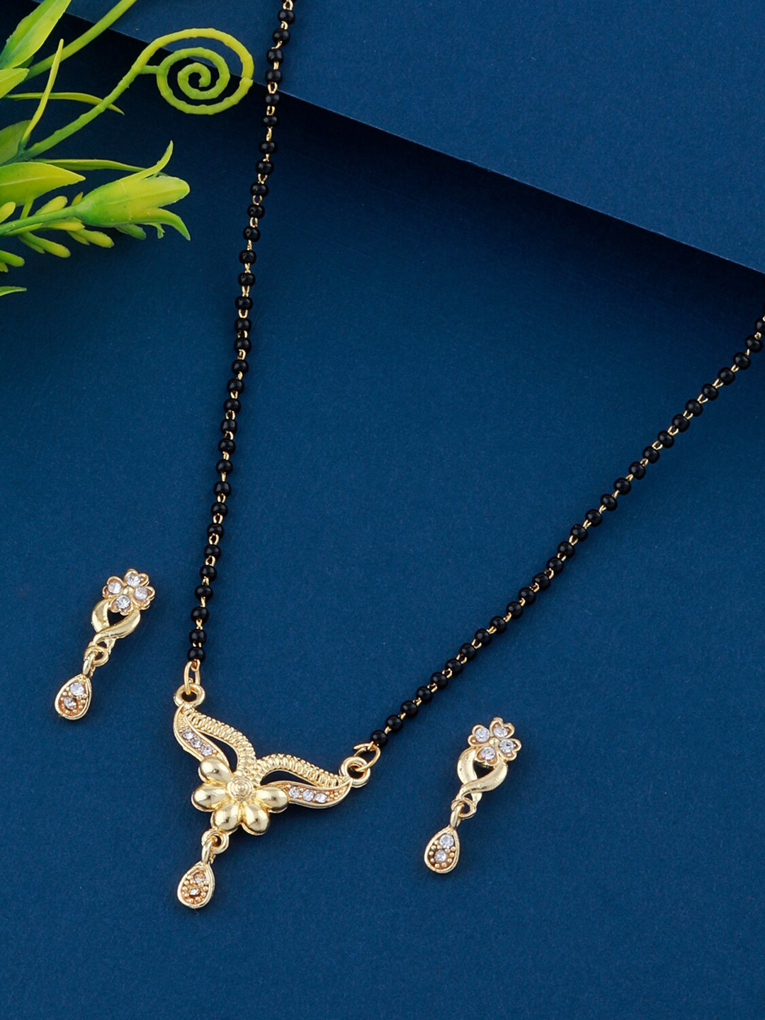 

Silver Shine Gold-Plated & White Diamond-Studded Mangalsutra Set