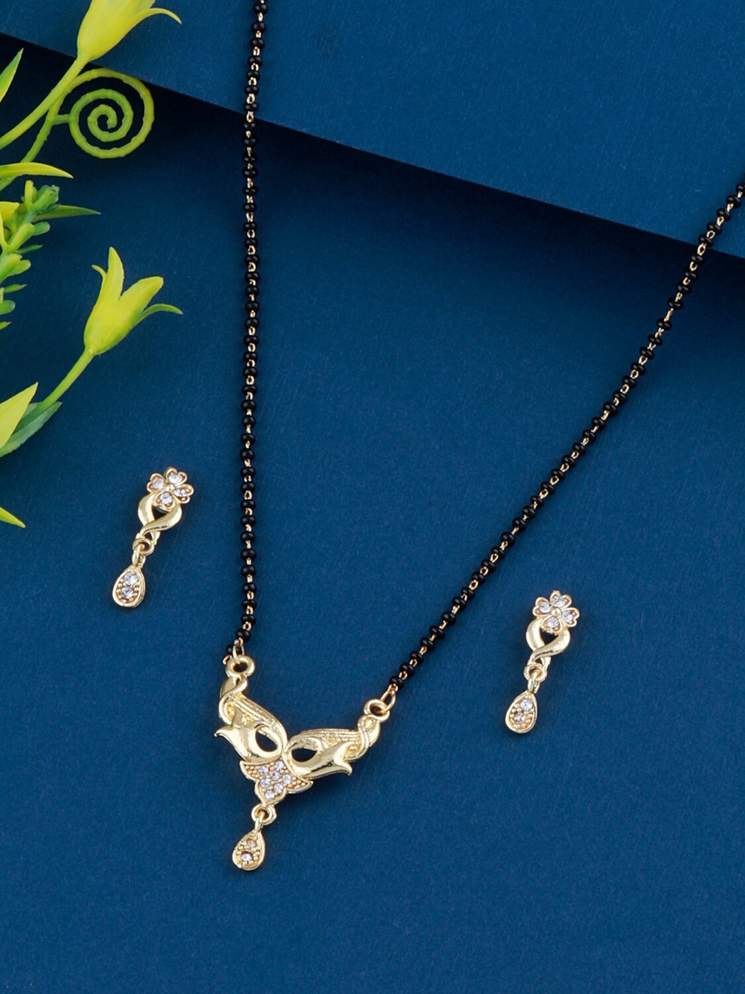 

Silver Shine Gold-Plated Stone Studded & Beaded Mangalsutra