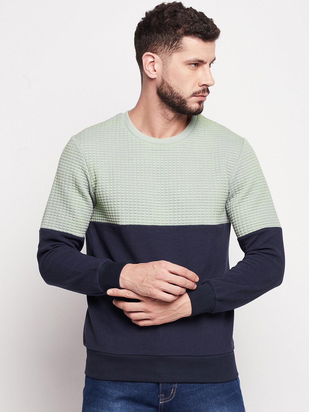 

CAMLA Men Colourblocked Sweatshirt, Green