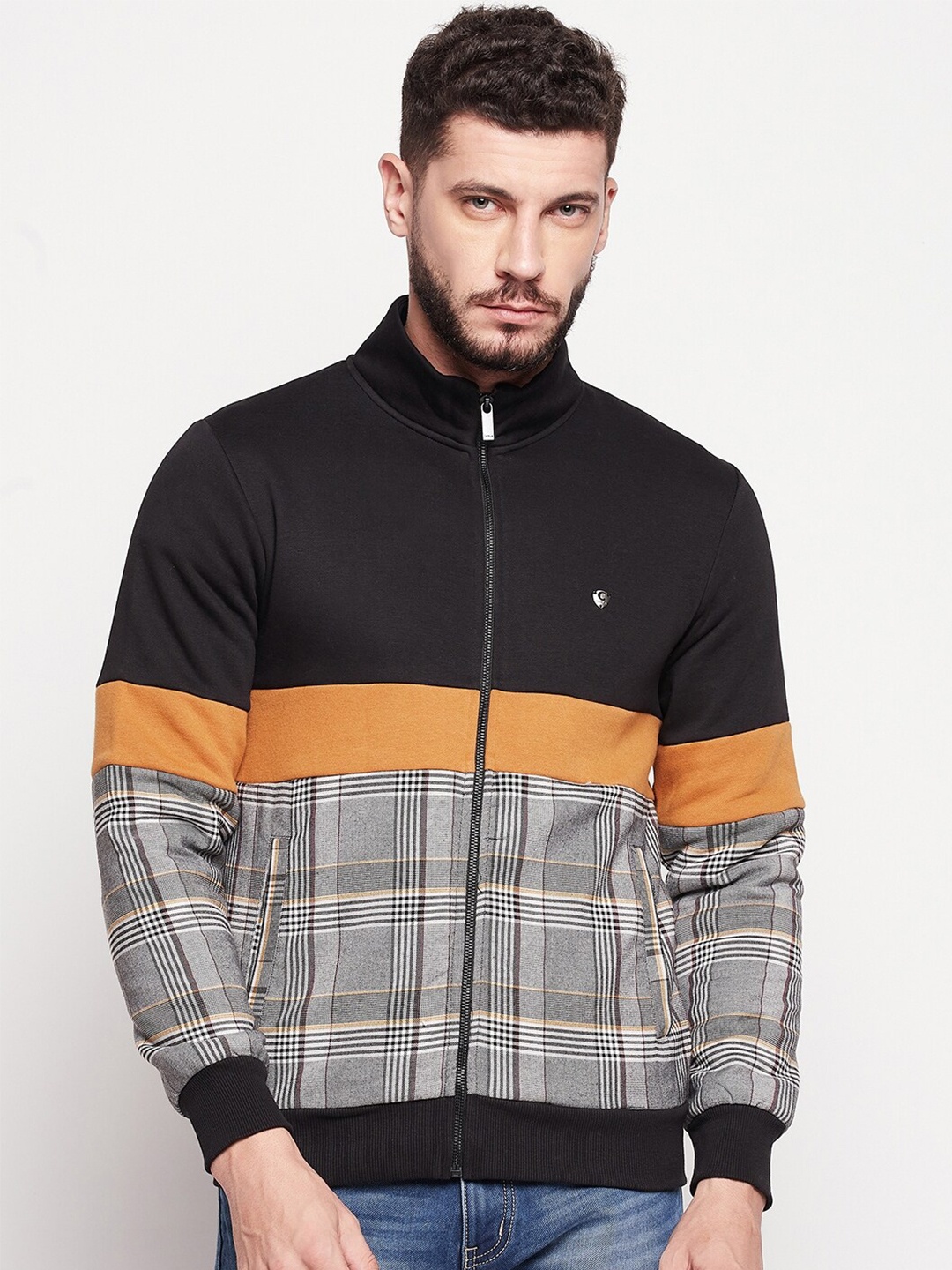 

CAMLA Men Black Colourblocked Sweatshirt