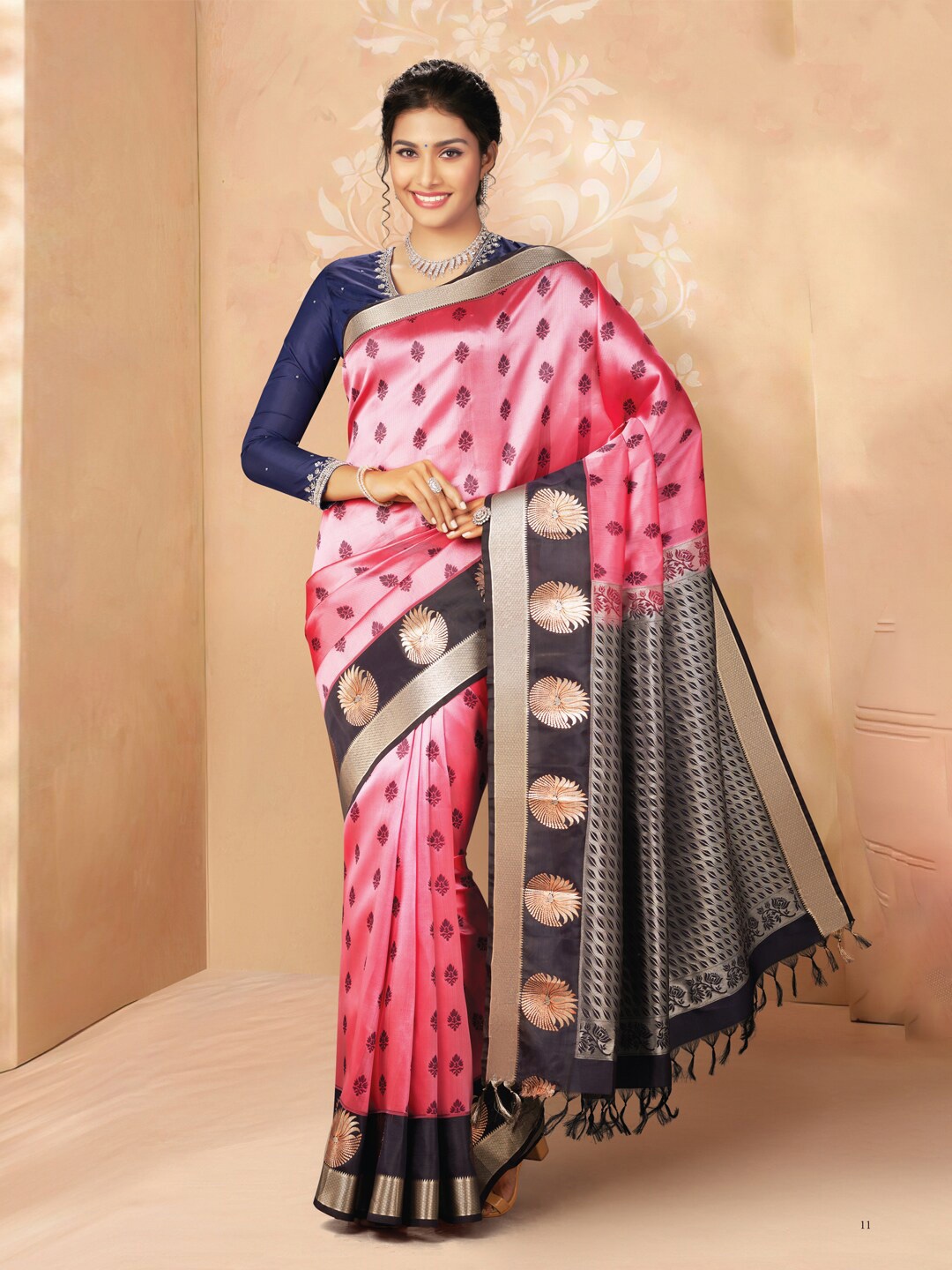 

SAMUDRIKA PATTU Pink & Grey Ethnic Motifs Zari Pure Silk Kanjeevaram Saree
