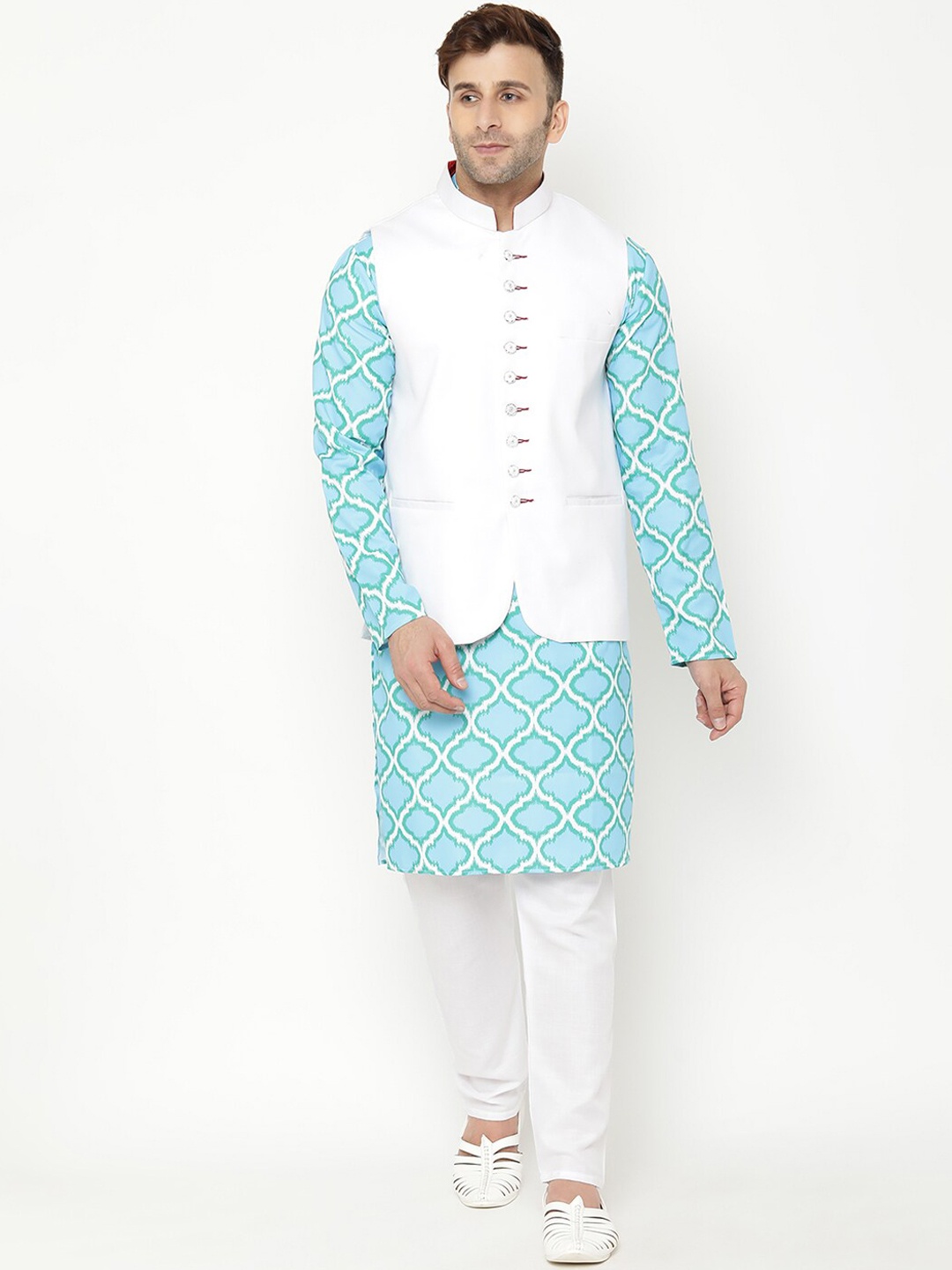 

Hangup Men Ethnic Motifs Printed Kurta with Pyjamas & With Nehru jacket, Turquoise blue