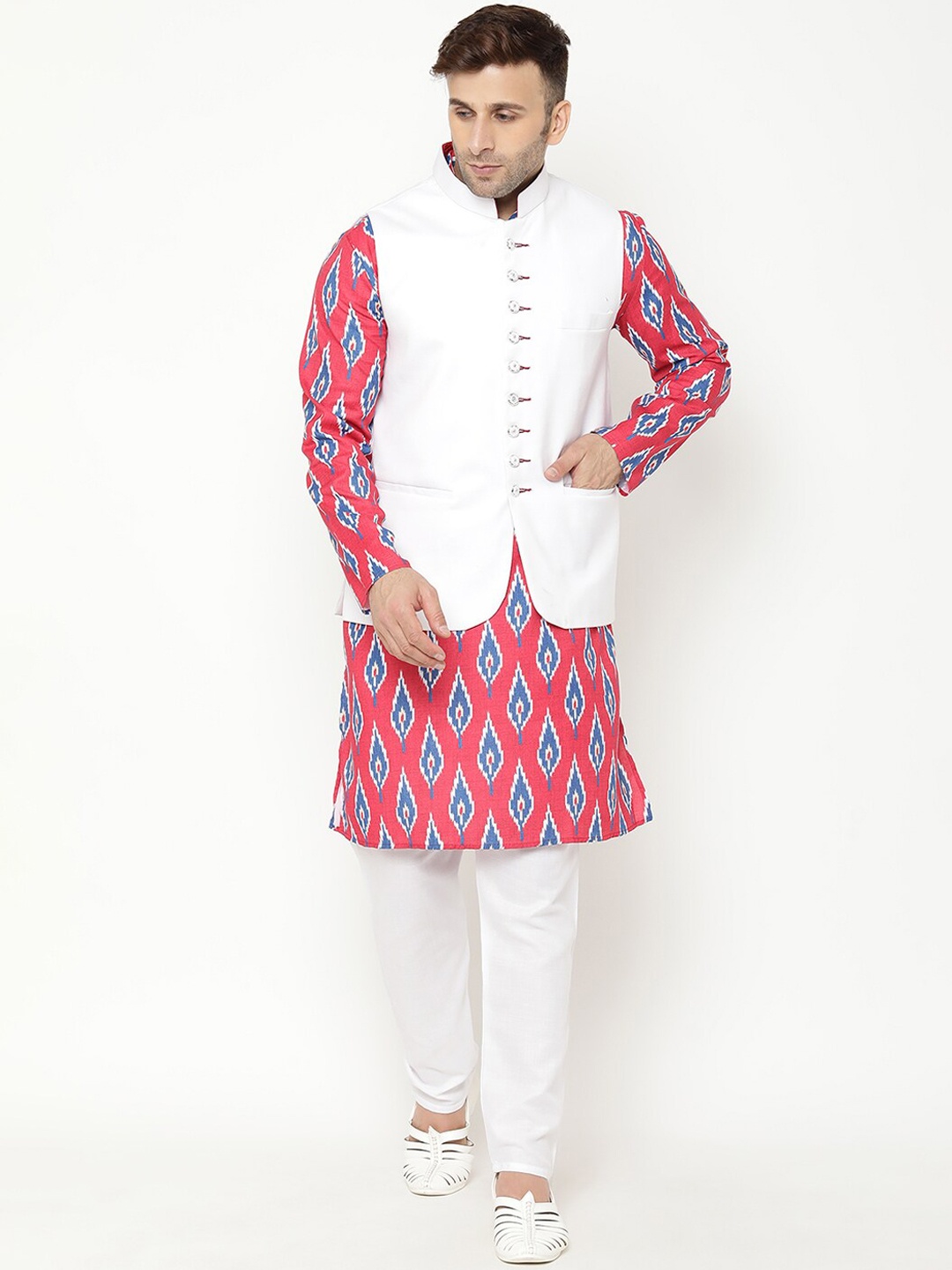 

Hangup Men Red Printed Kurta with Pyjama With Jacket