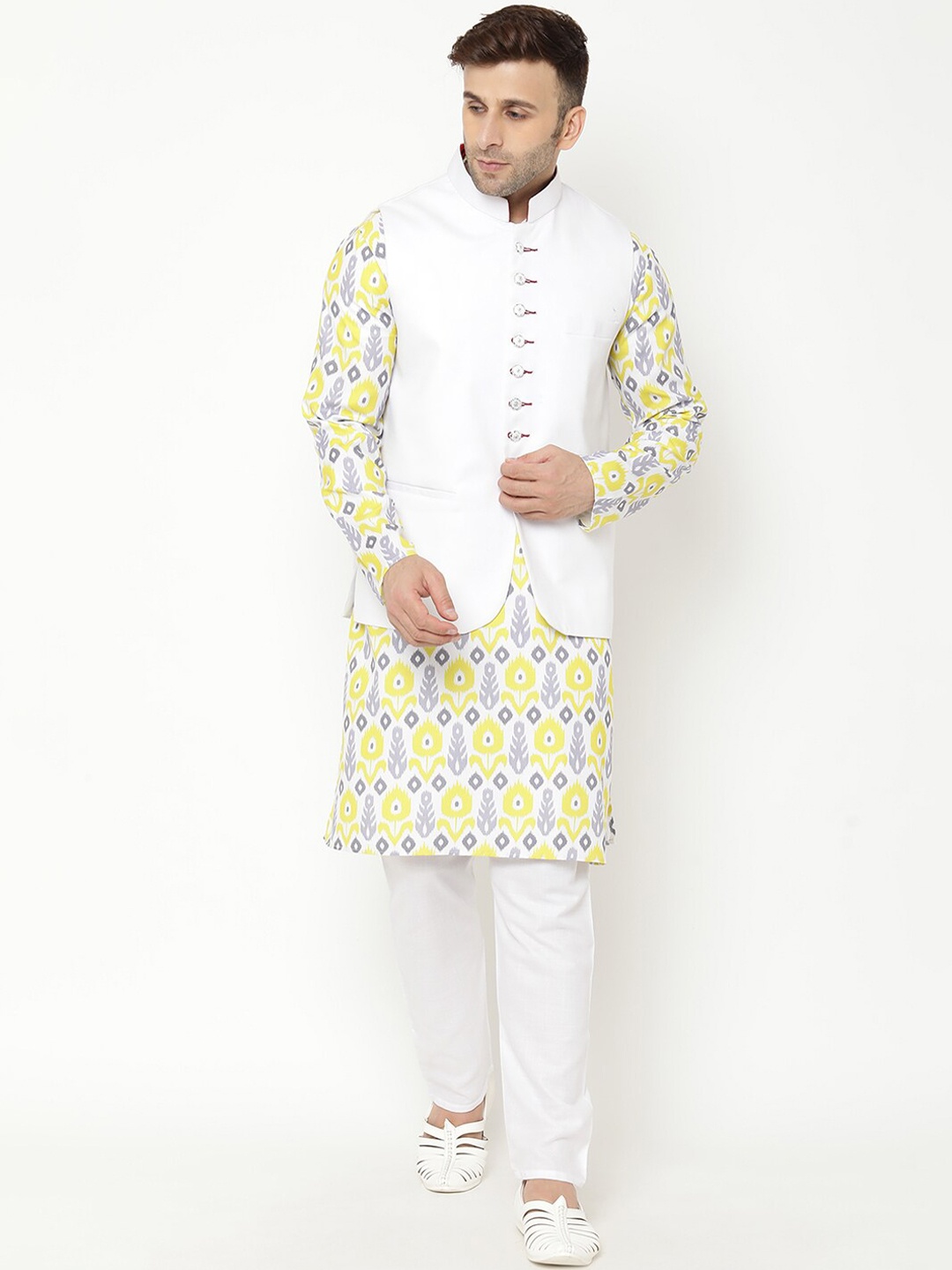 

Hangup Men Floral Printed Kurta with Churidar & Nehru Jacket, Yellow