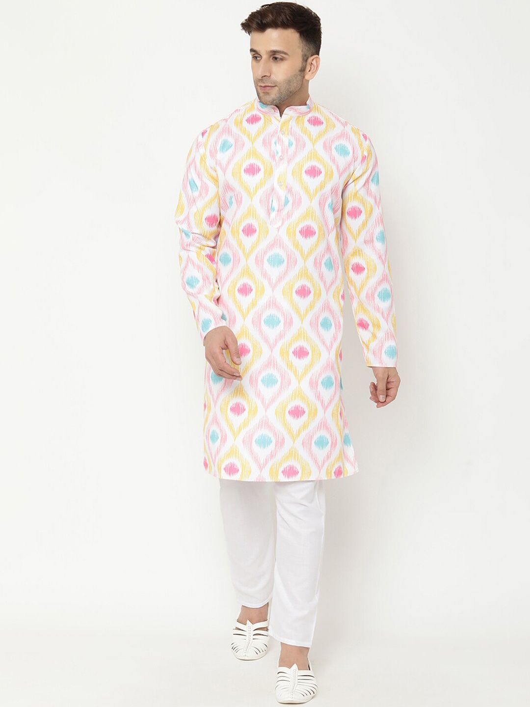 

Hangup Men Yellow Printed Cotton Blend Kurta with Pyjamas