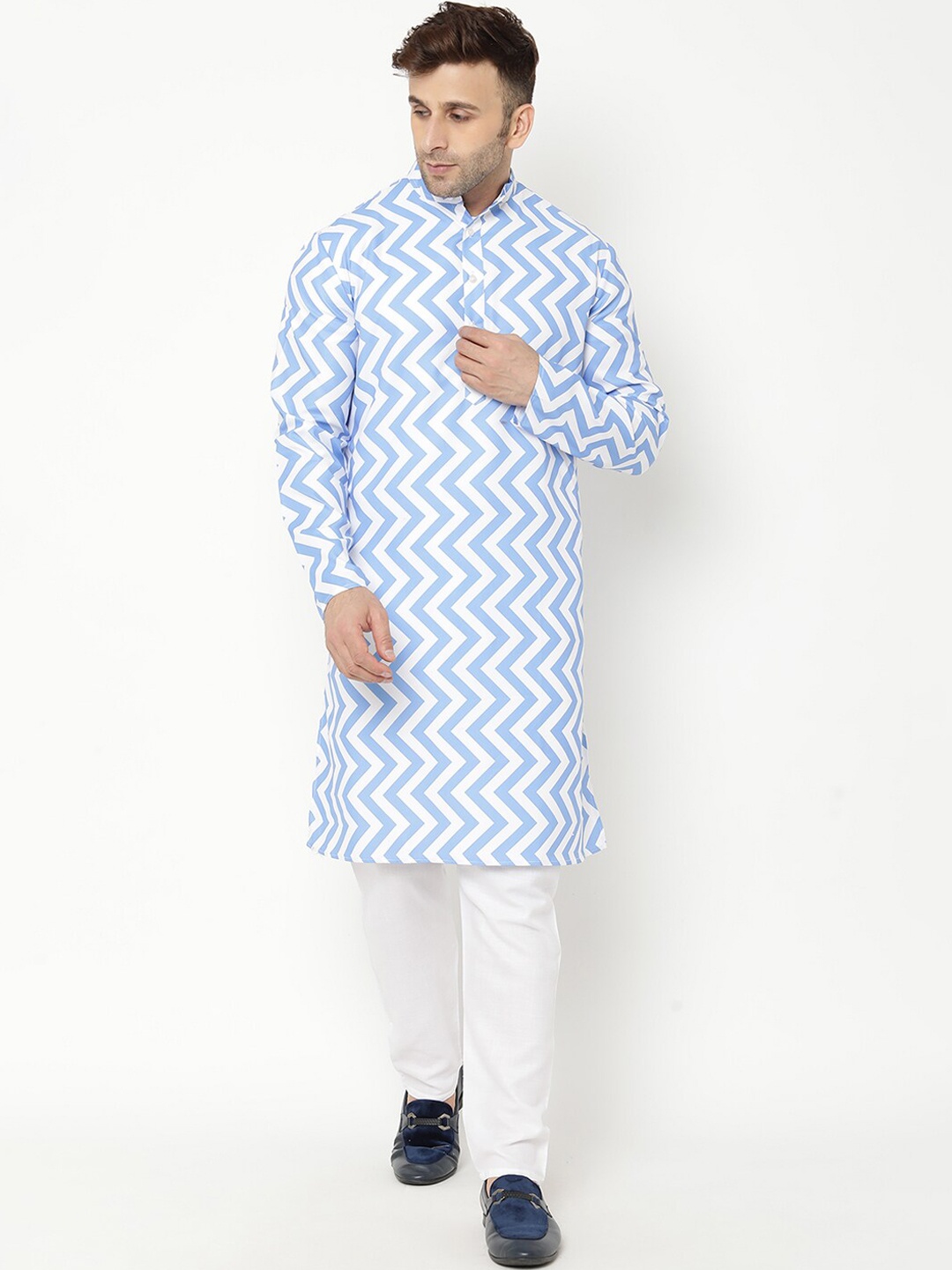 

Hangup Men Blue Printed Kurta with Pyjamas