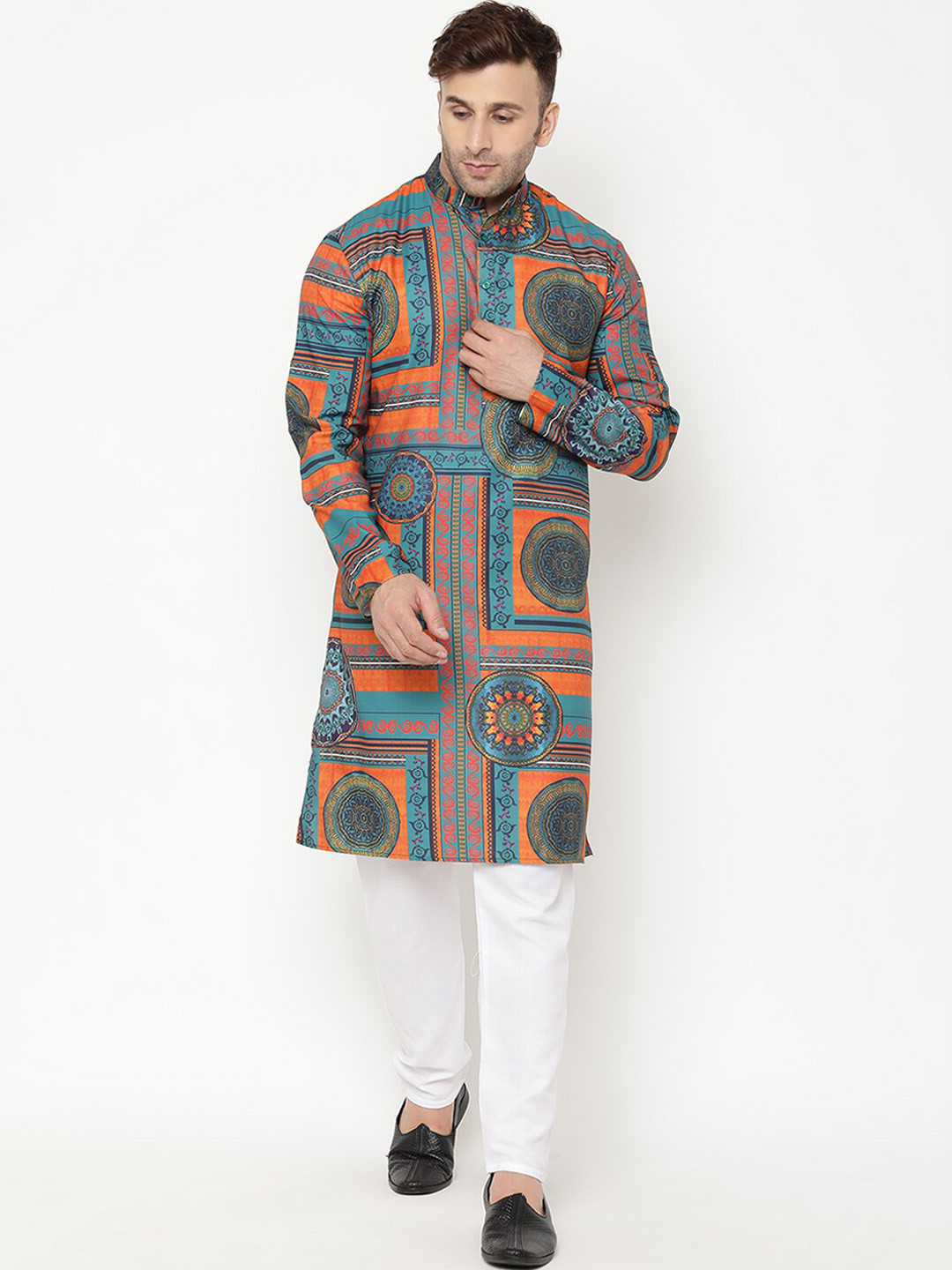 

Hangup Men Printed Kurta with Pyjamas, Orange