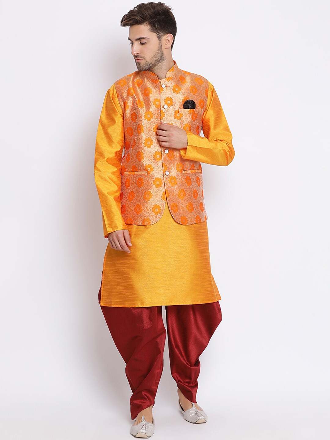 

Hangup Men Kurta with Pyjamas With Nehru Jacket, Orange