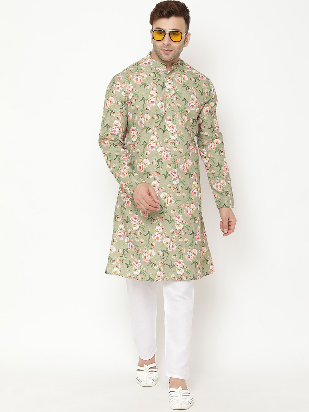 

Hangup Men Floral Printed Kurta with Pyjamas, Green