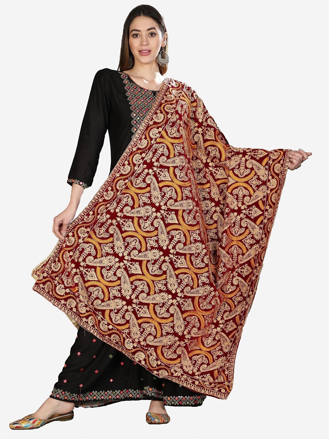 

Moda Chales Maroon & Gold-Toned Embroidered Velvet Dupatta