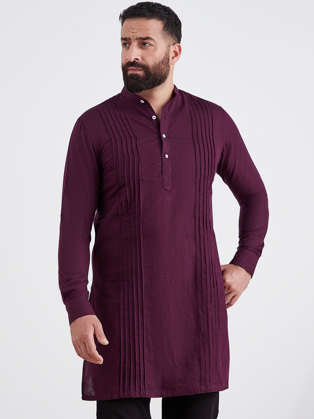 

MR BUTTON Men Striped Kurta, Burgundy