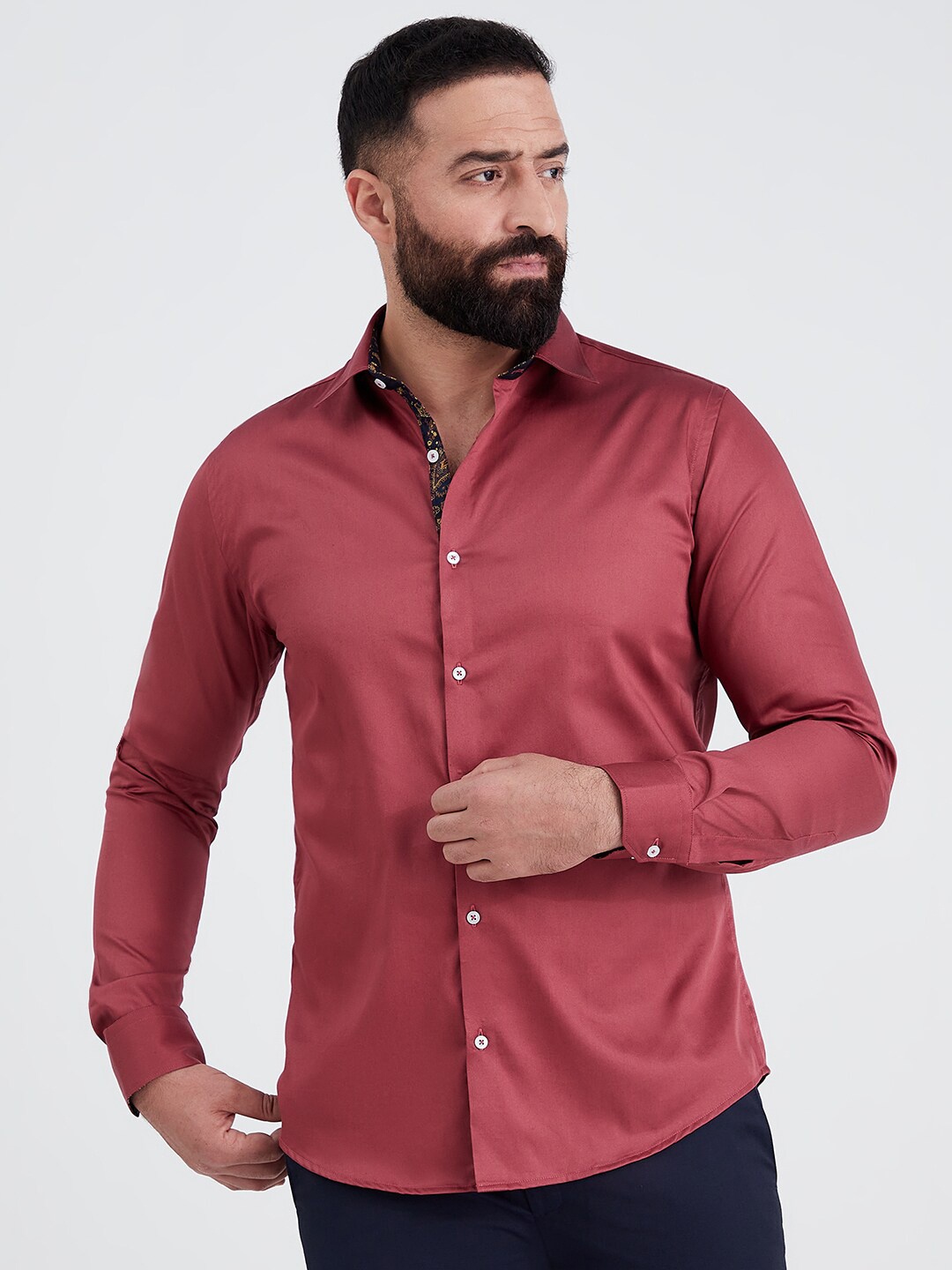

MR BUTTON Men Slim Fit Casual Shirt, Red