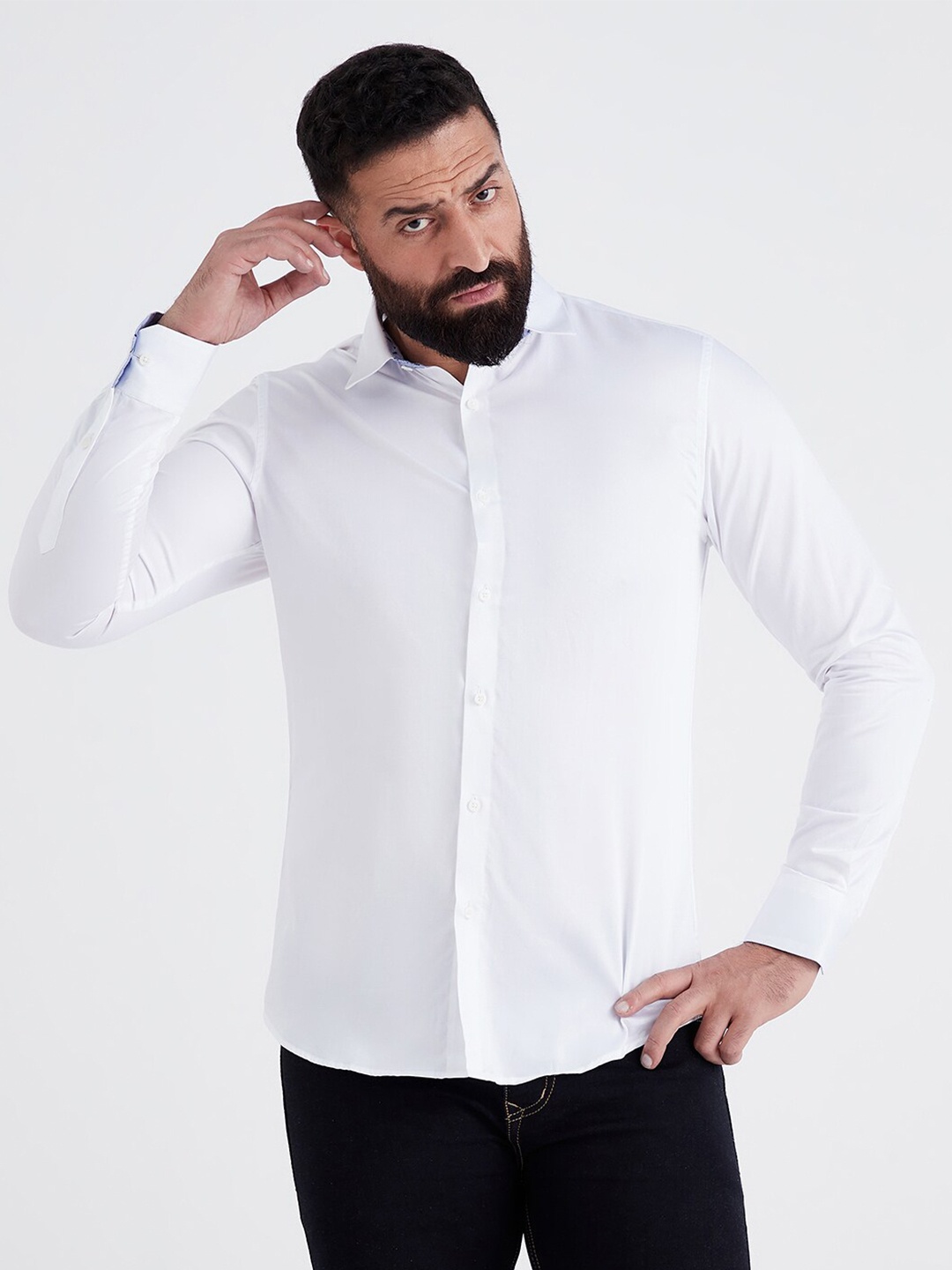 

MR BUTTON Men Slim Fit Casual Shirt, White