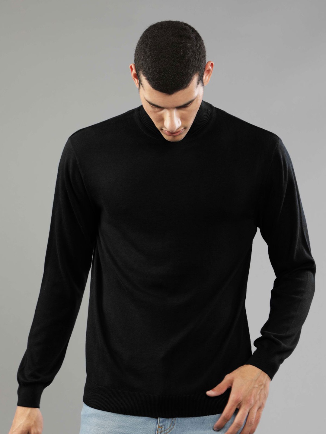 

t-base Men Black Ribbed Pullover