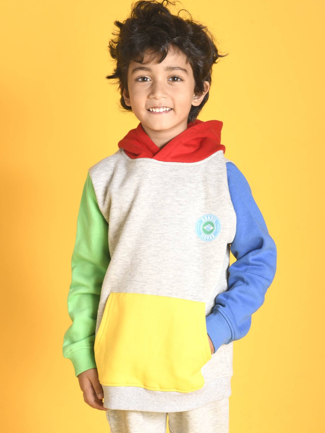 

Anthrilo Boys Grey Melange & Red Brazil Fleece Hoodie Jogger Set