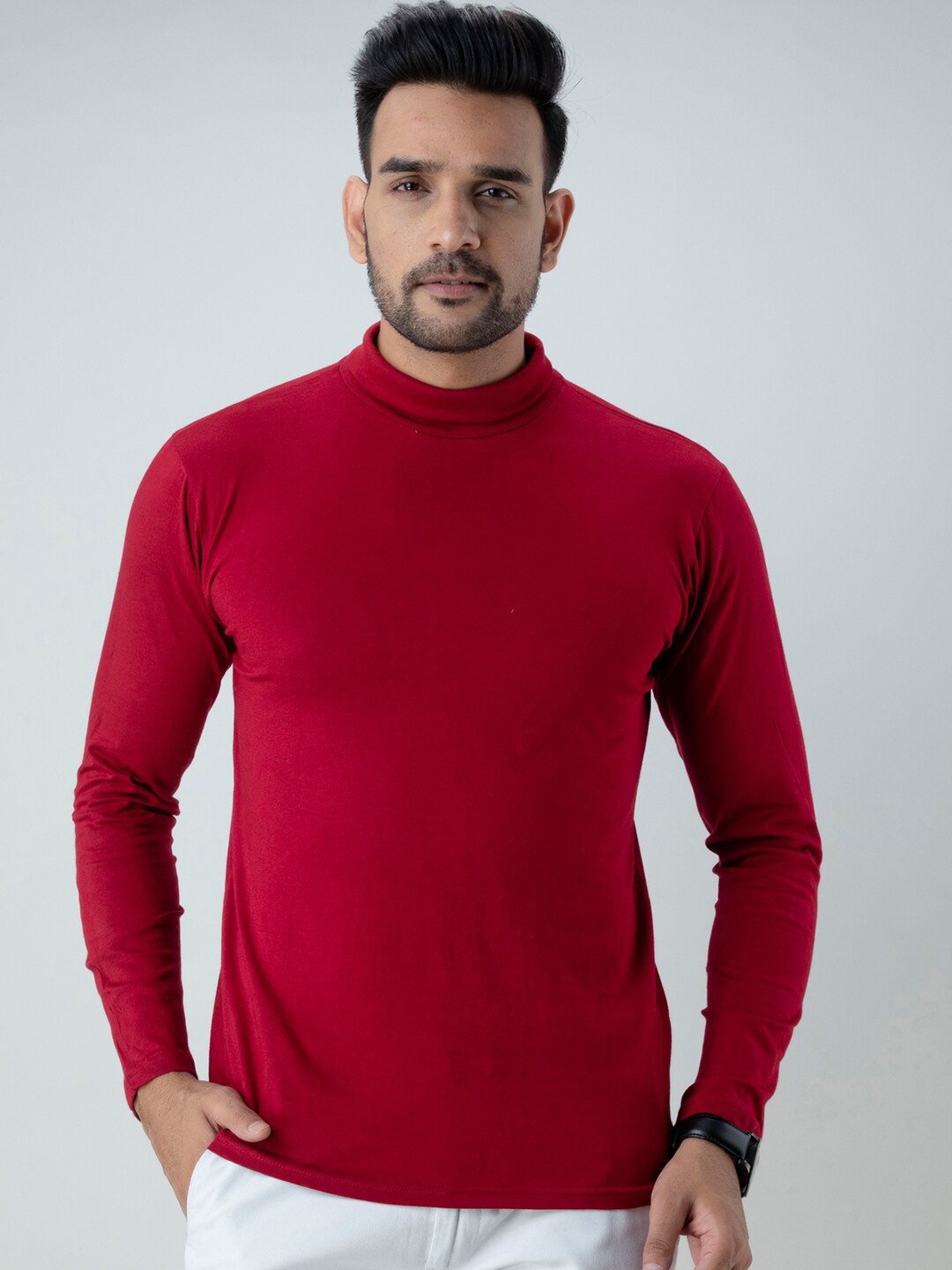 

FERANOID Men Maroon High Neck Bio Finish T-shirt