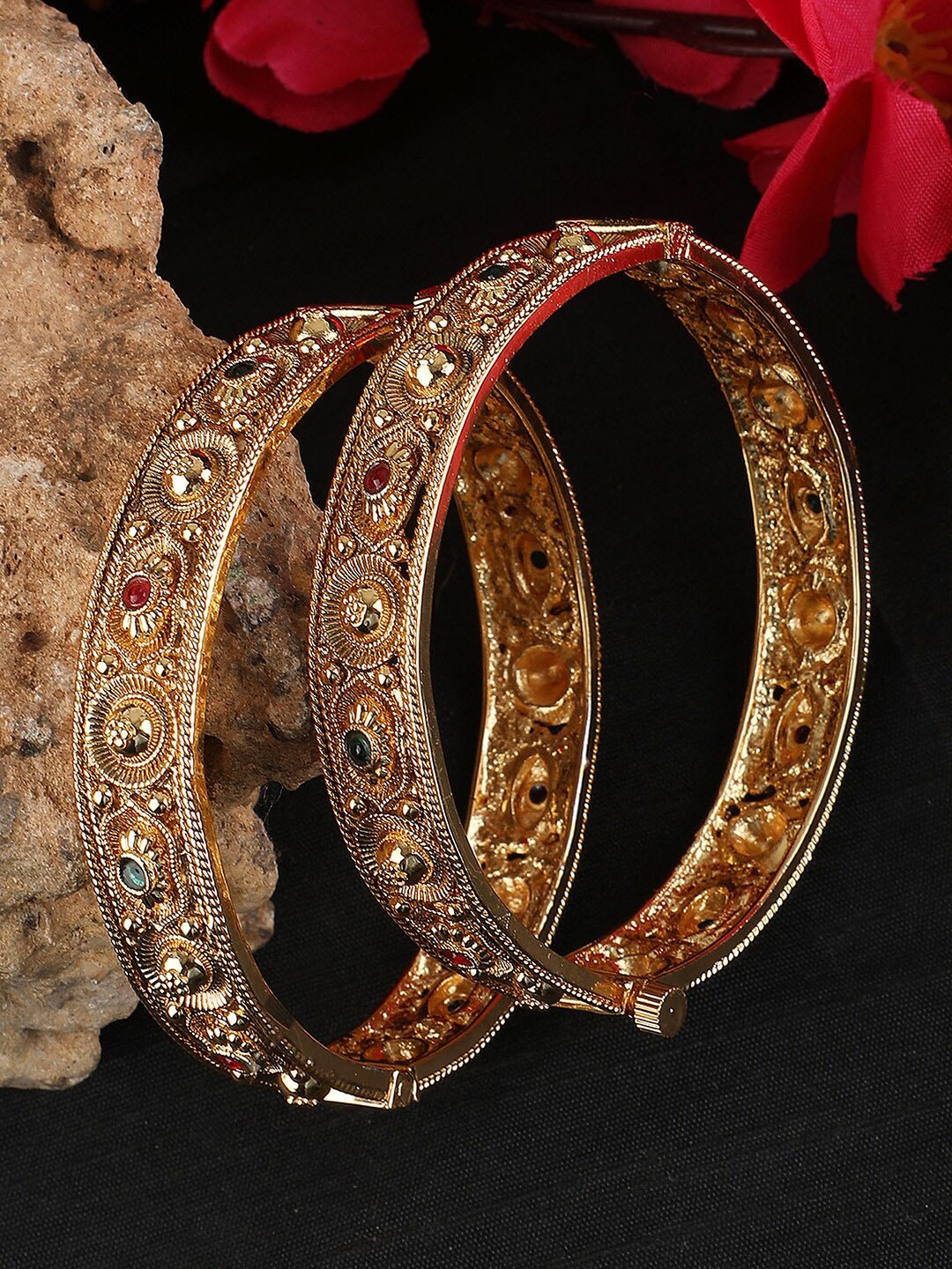 

ANIKAS CREATION Set Of 2 Gold-Plated Stone-Studded Bangles