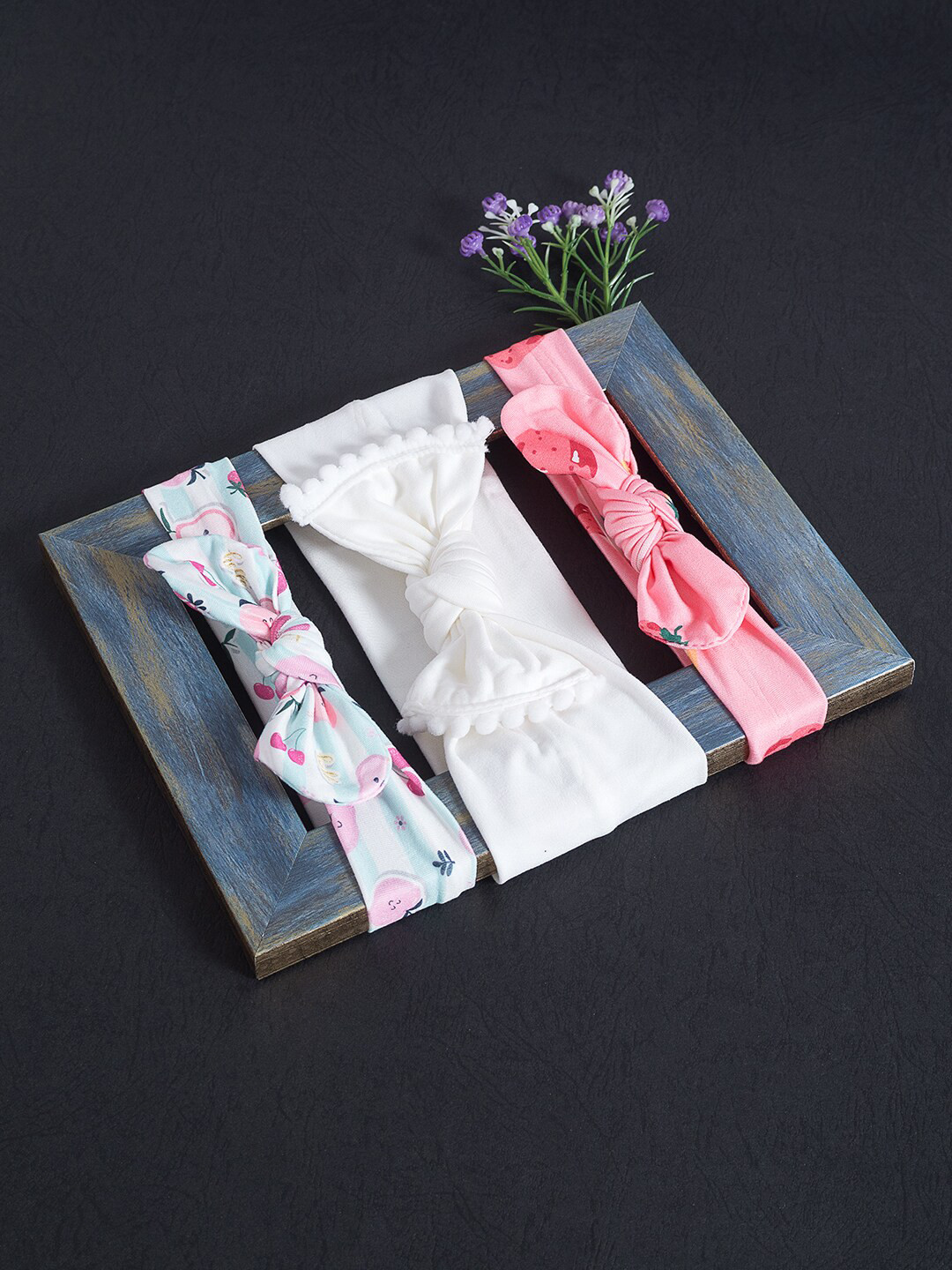 

Golden Peacock Girls Set of 3 Pink & White Hairband