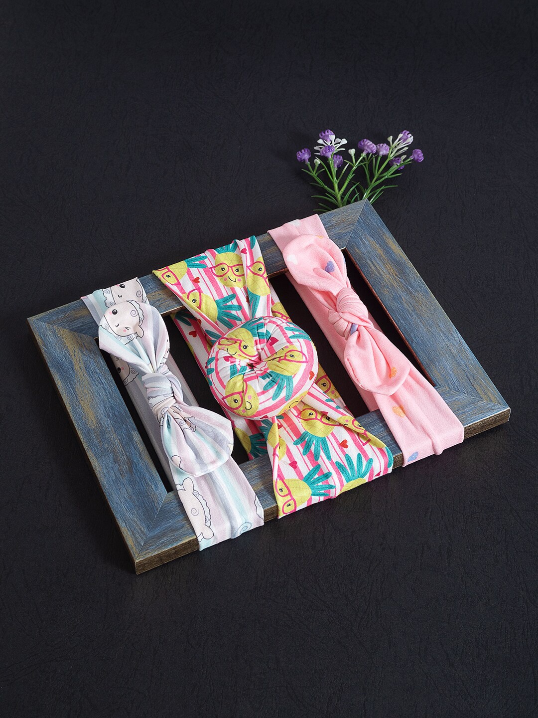 

Golden Peacock Girls Set of 3 Pink & White Hairband