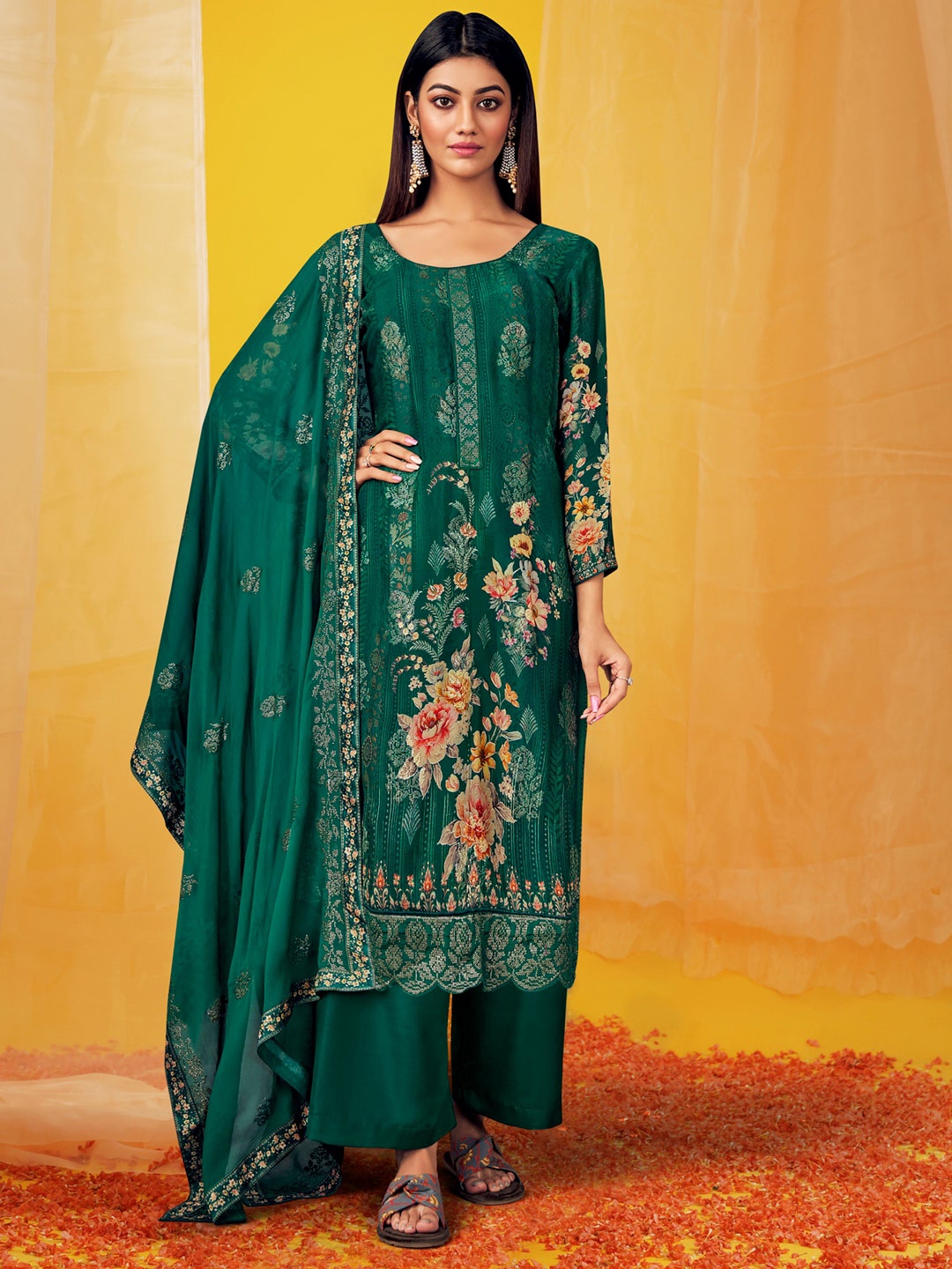 

Stylee LIFESTYLE Women Floral Silk Chiffon Unstitched Dress Material, Green