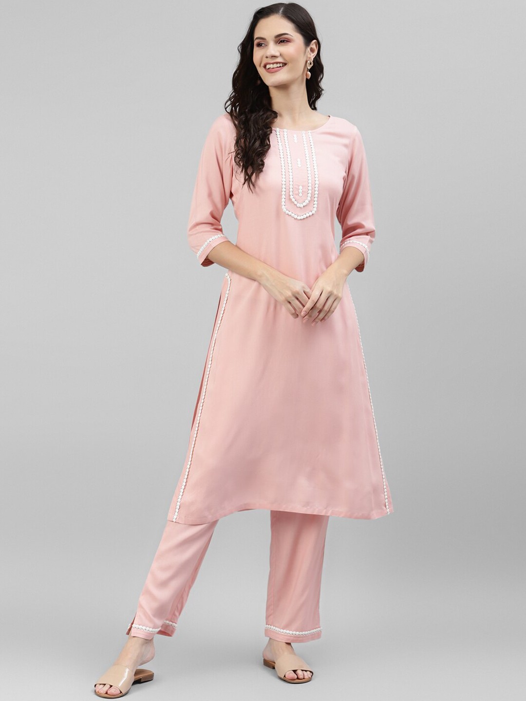 

DEEBACO Women Solid Lace Detail Kurta with Trouser, Peach
