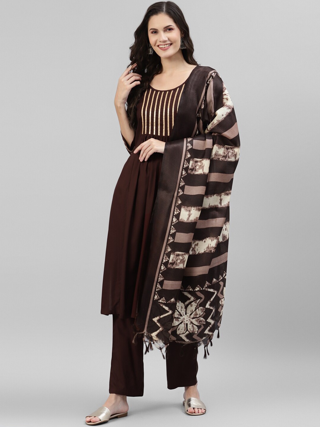 

DEEBACO Women Lace Detail Kurta with Trouser & Printed Dupatta, Brown