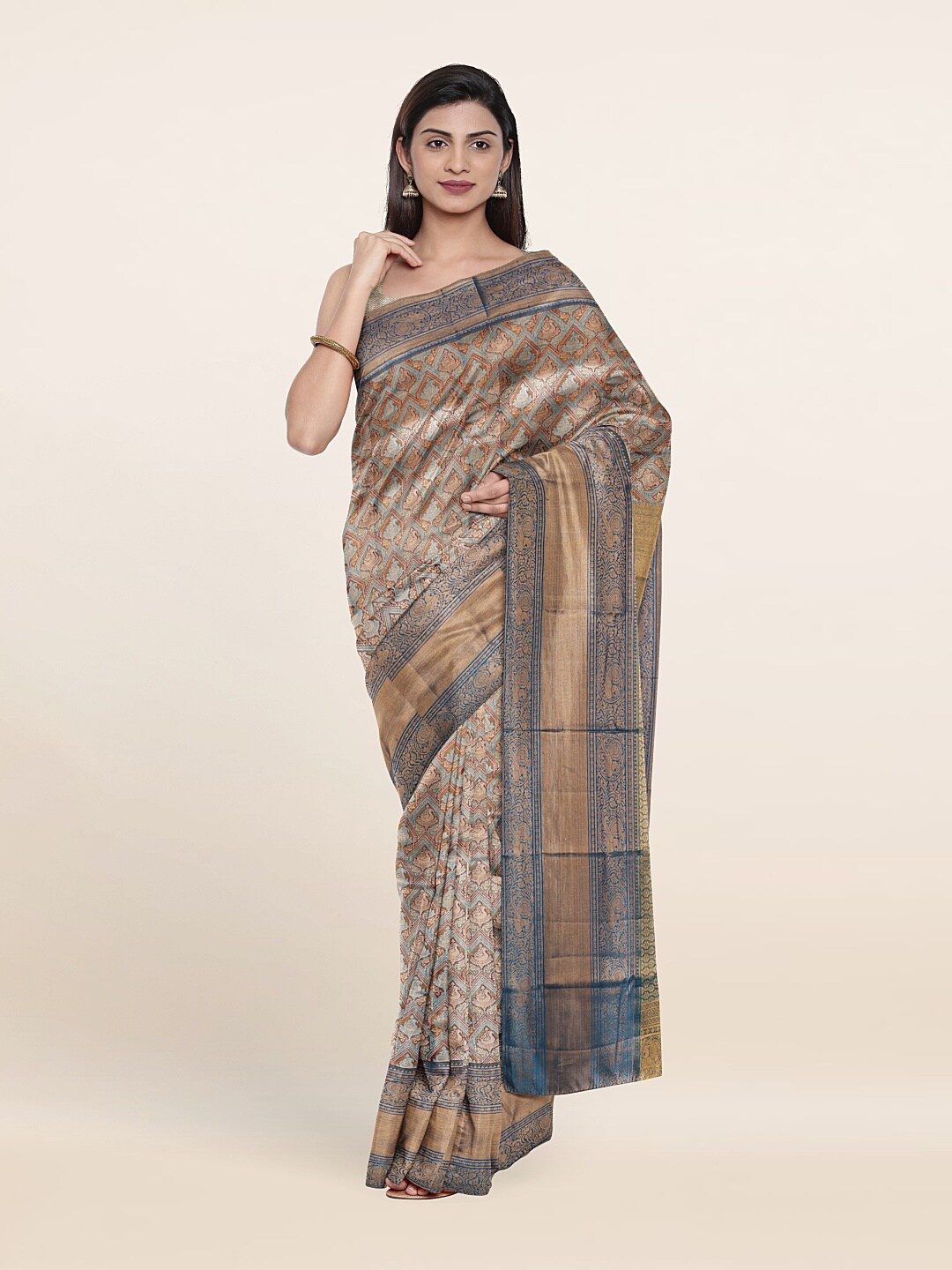 

Pothys Grey & Gold-Toned Woven Design Zari Pure Silk Saree