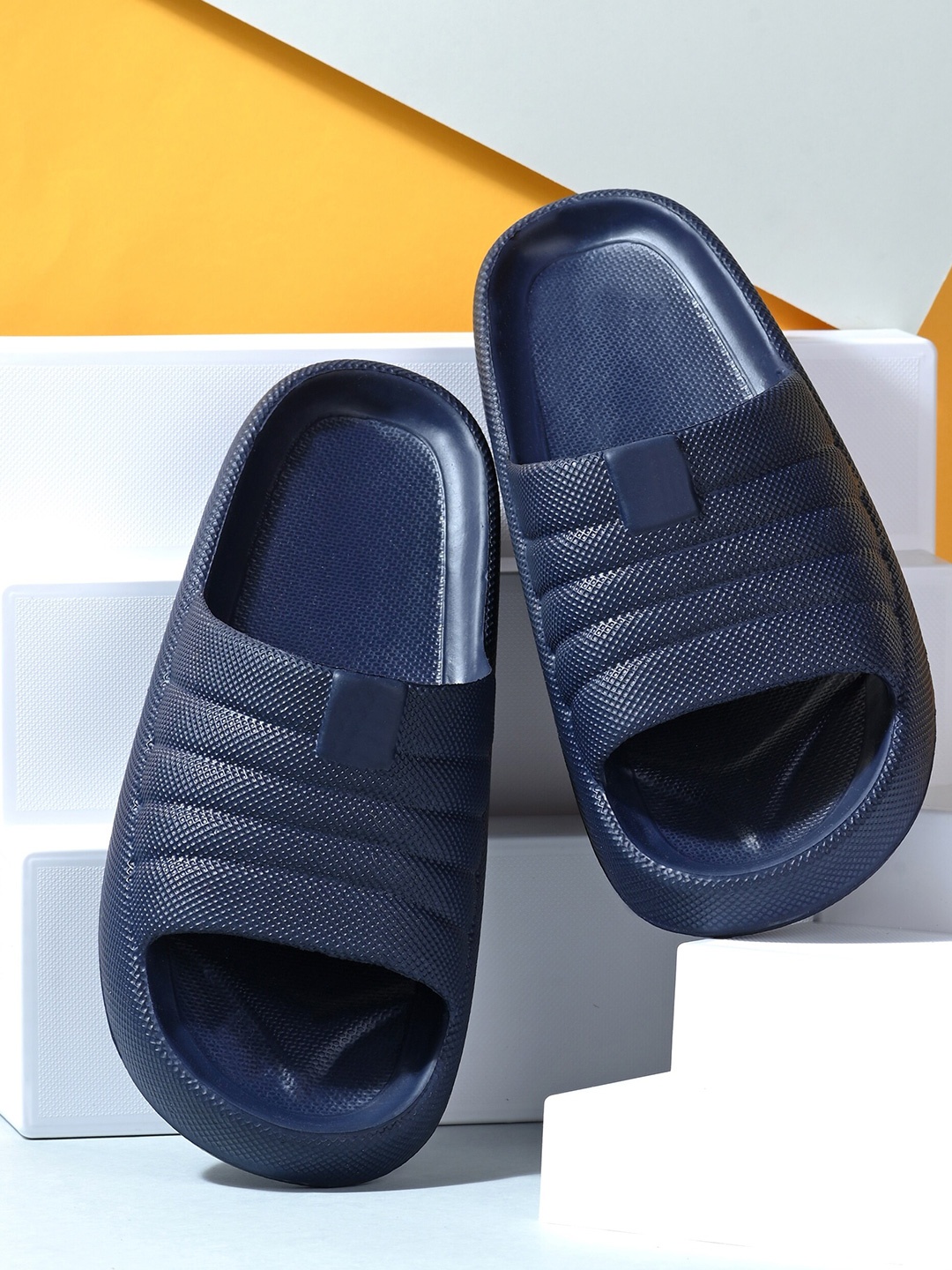

MANSAMUSA Men Croslite Sliders, Blue