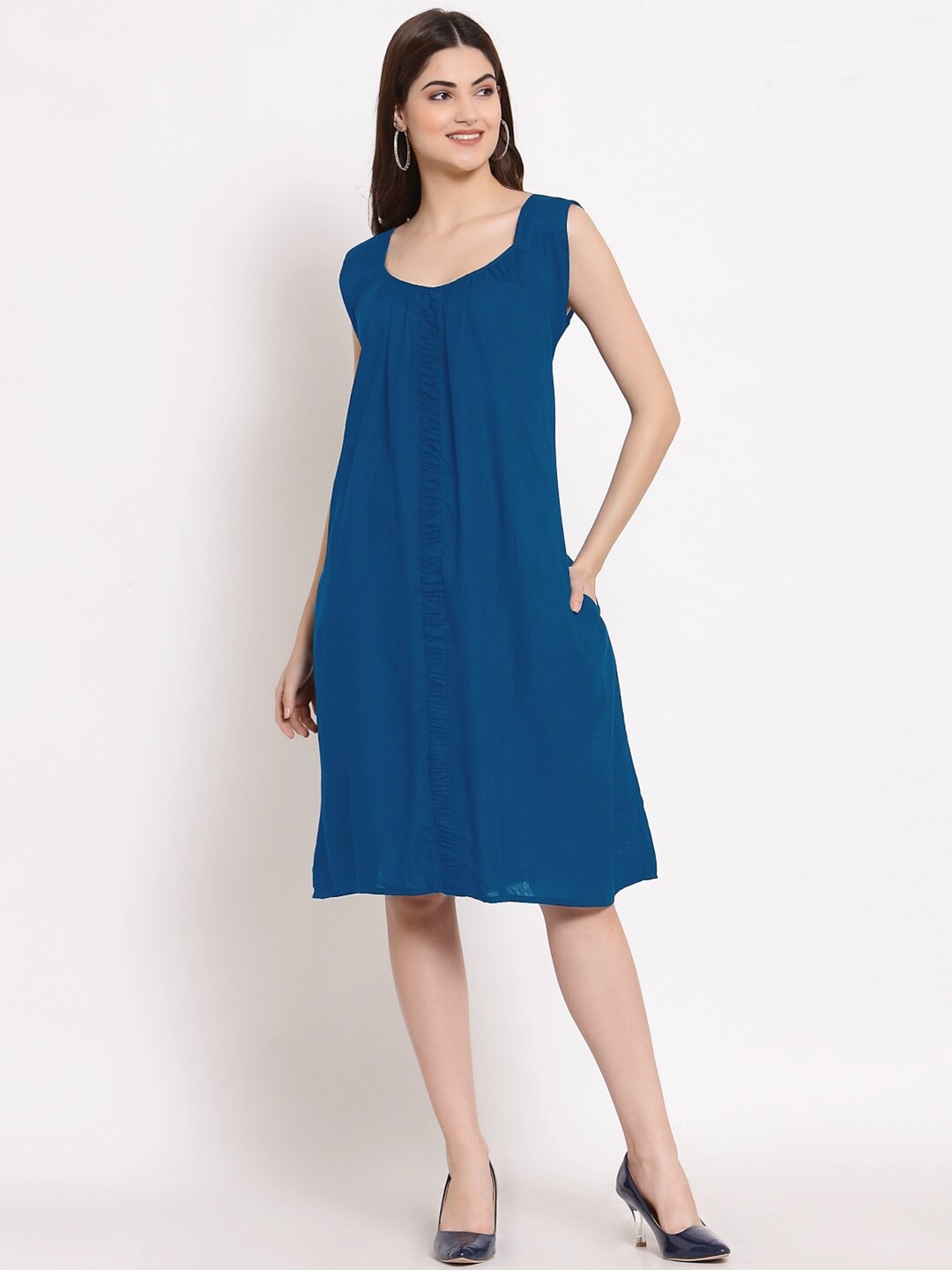 

PATRORNA Women Solid Sleeveless Midi Nightdress, Teal