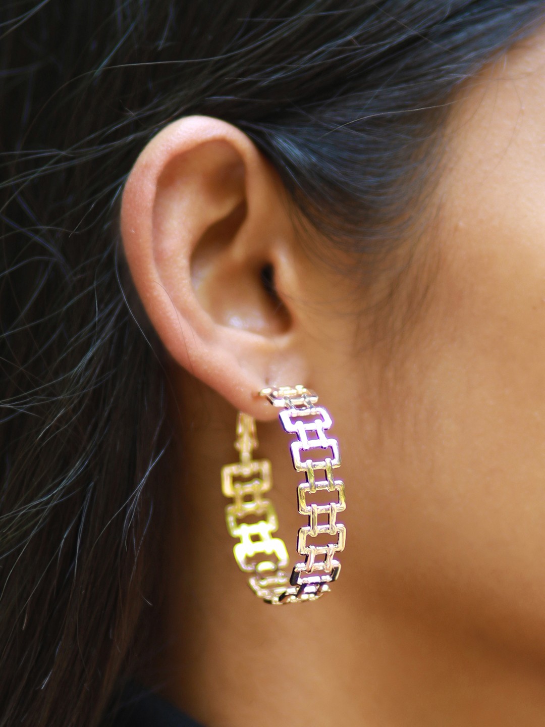 

Ayesha Gold-Plated Chain-Link Oversized Hoop Earrings