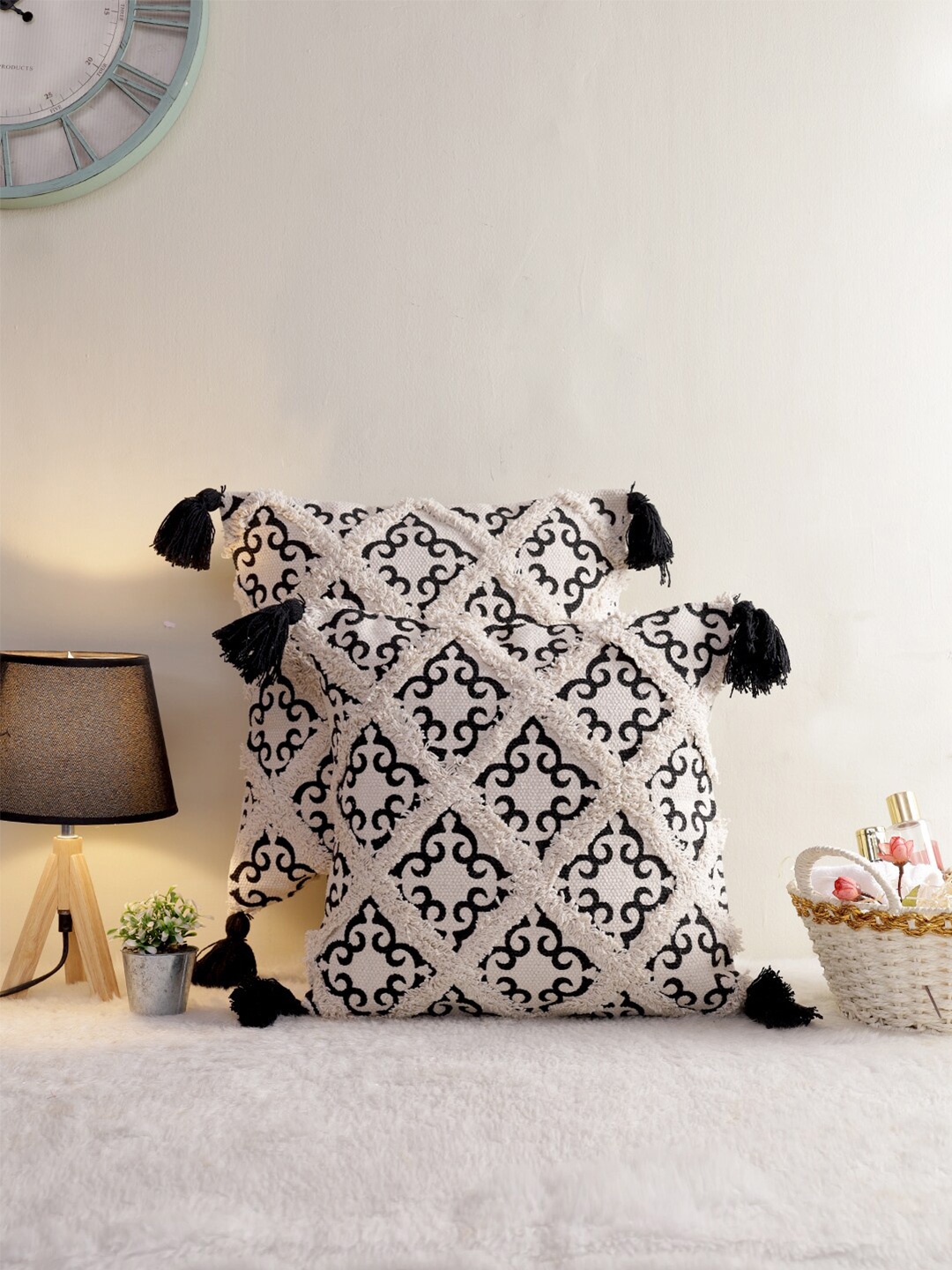 

KRAVIKA Set of 2 Geometric Square Cushion Covers, Black