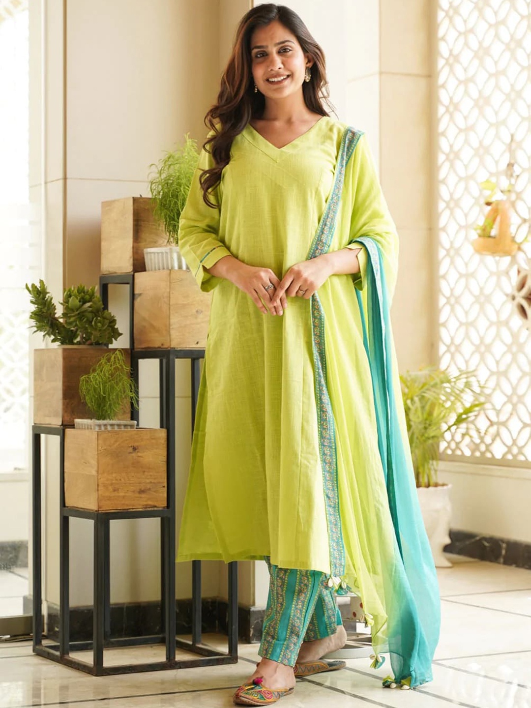 

NANGALIA RUCHIRA Women Lime Green Pure Cotton Kurta with Trousers & Dupatta