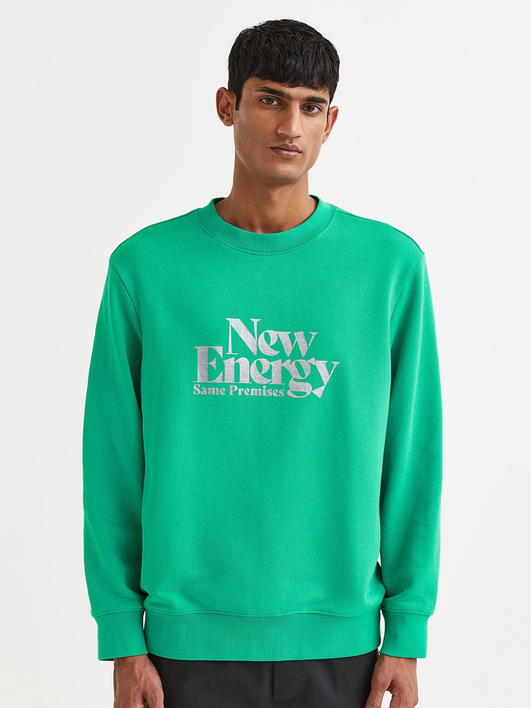 

H&M Men Regular Fit Sweatshirt, Green