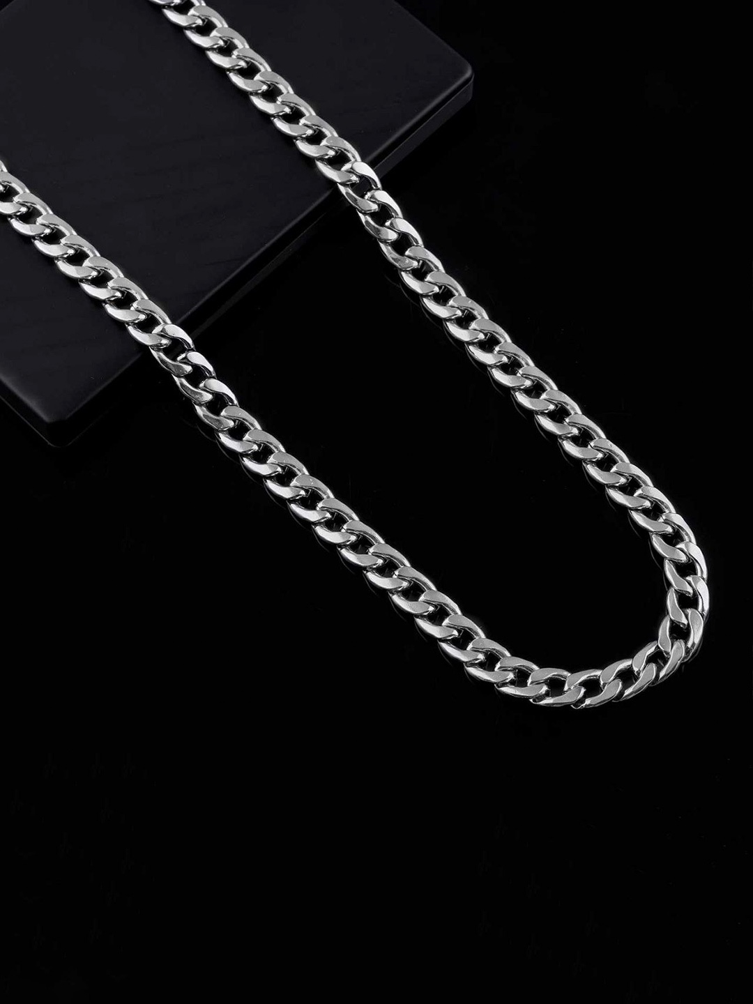 

LAFORWORD Silver-Toned Brass Silver-Plated Chain