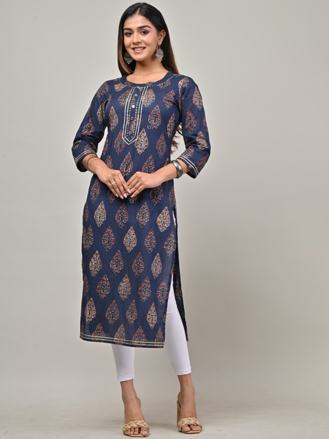 

Swasti Women Blue Ethnic Motifs Printed Cold-Shoulder Sleeves Floral Kurta